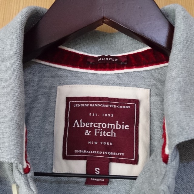 Abercrombie&Fitch(アバクロンビーアンドフィッチ)のアバクロンビー&フィッチ  ポロシャツ メンズのトップス(ポロシャツ)の商品写真