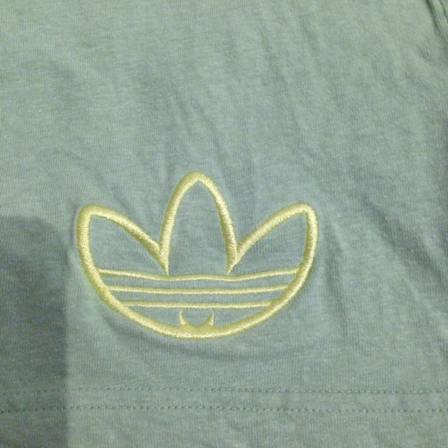 adidas(アディダス)のレア☆adidasTシャツ☆ レディースのトップス(Tシャツ(半袖/袖なし))の商品写真