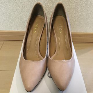 サルース(salus)の週末値下げ！salus パンプス ベージュスムース 23.5cm(ハイヒール/パンプス)