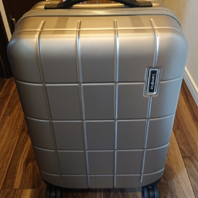 Samsonite(サムソナイト)のサムソナイト スーツケース 機内持込× レディースのバッグ(スーツケース/キャリーバッグ)の商品写真