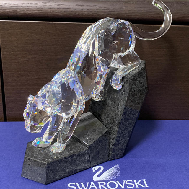 SWAROVSKI(スワロフスキー)のスワロフスキー クリスタル 『パンサー』 874337 インテリア/住まい/日用品のインテリア小物(置物)の商品写真