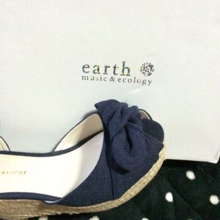 アースミュージックアンドエコロジー(earth music & ecology)のearth navy サンダル(サンダル)