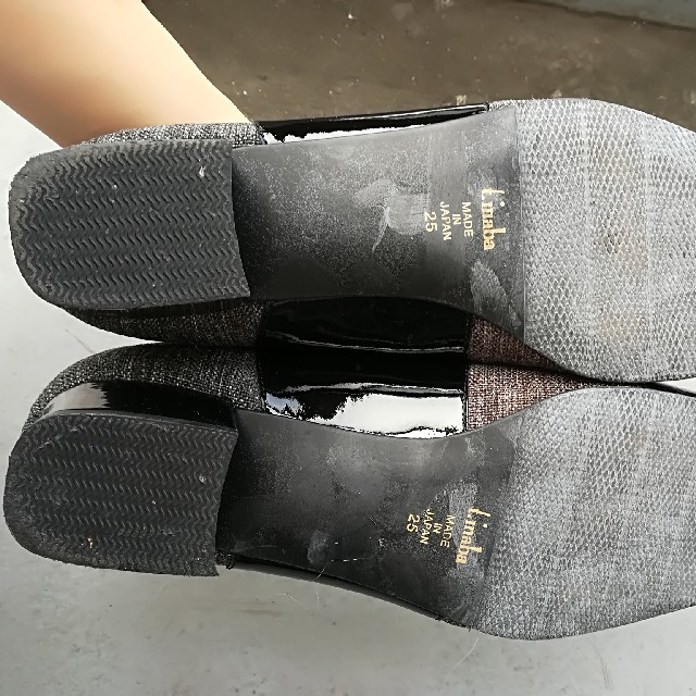 イナバ　パンプス レディースの靴/シューズ(ハイヒール/パンプス)の商品写真