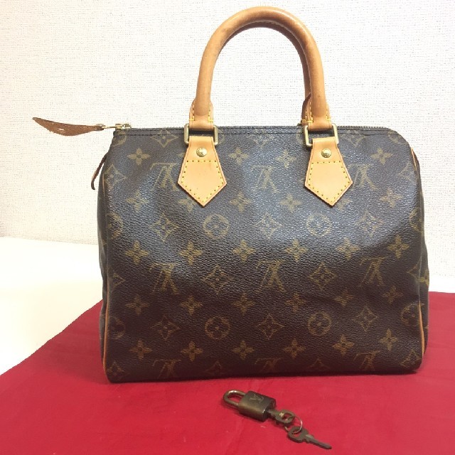 LOUIS VUITTON(ルイヴィトン)のルイヴィトン　スピーディ25　カデナと鍵２本付き レディースのバッグ(ハンドバッグ)の商品写真