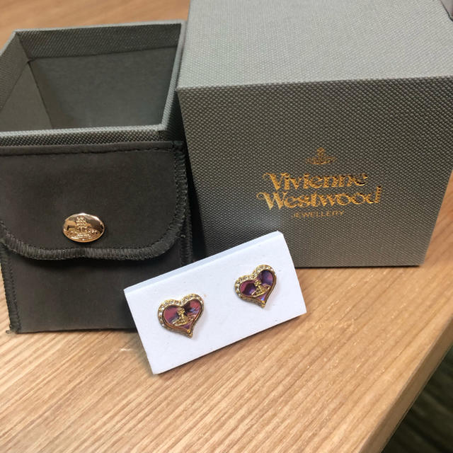 ピアスVivienne Westwood ピアス