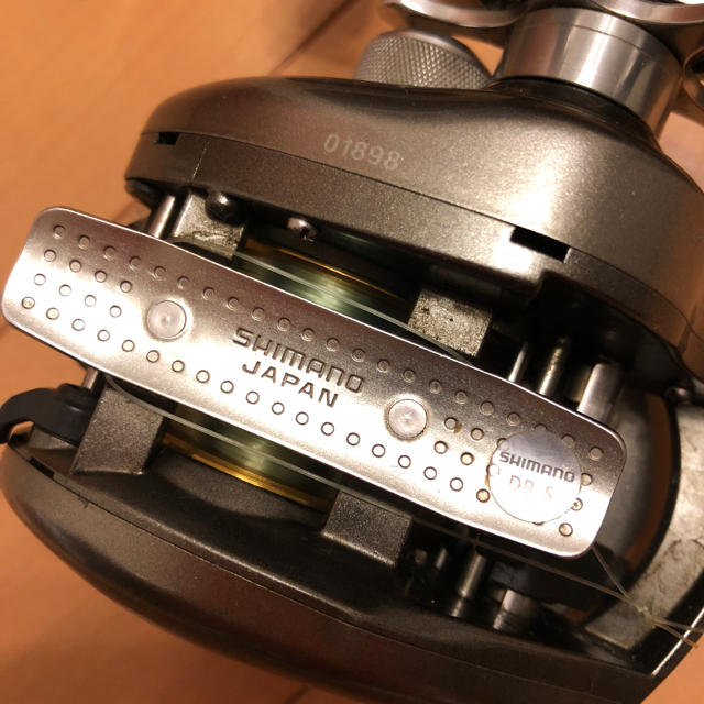 SHIMANO(シマノ)のSH IMANO リール スポーツ/アウトドアのフィッシング(リール)の商品写真