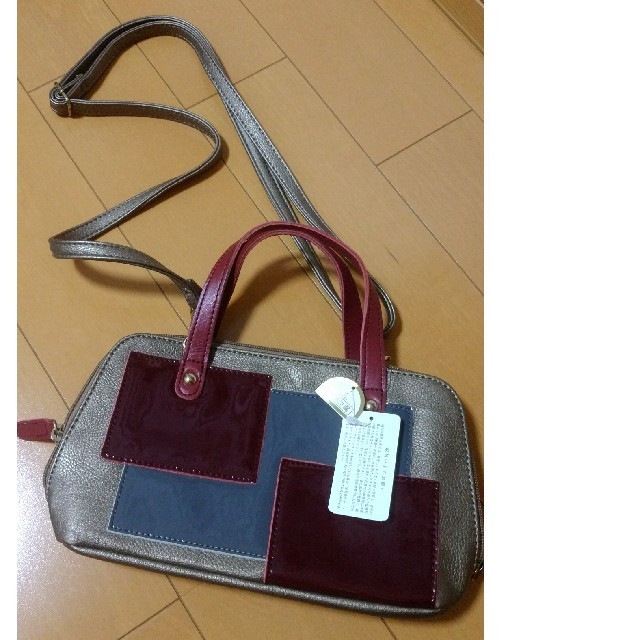 新品　ETOILE  バッグ　ショルダー可 レディースのバッグ(ハンドバッグ)の商品写真