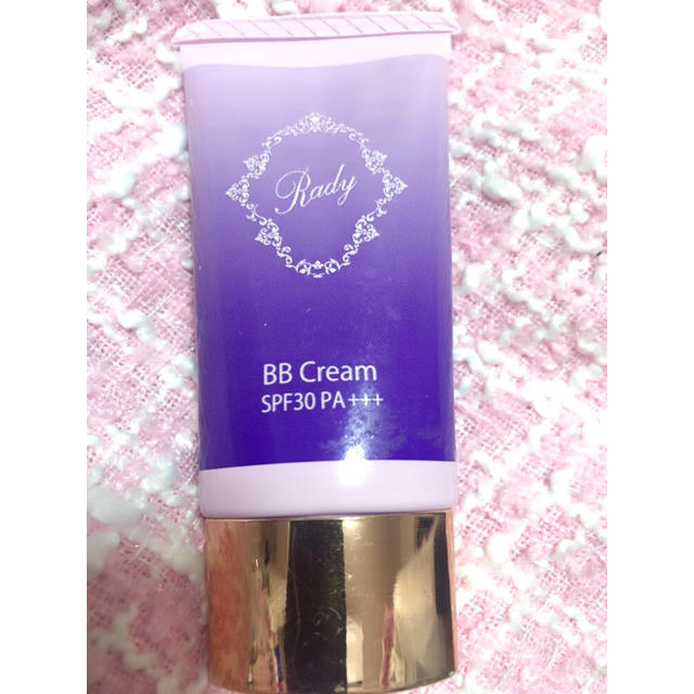 Rady(レディー)のRady✩BB Cream ライトオークル❤︎*。 コスメ/美容のベースメイク/化粧品(BBクリーム)の商品写真