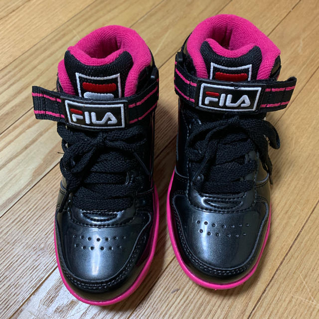 FILA(フィラ)のFILAハイカット  キッズスニーカー 19センチ キッズ/ベビー/マタニティのキッズ靴/シューズ(15cm~)(スニーカー)の商品写真