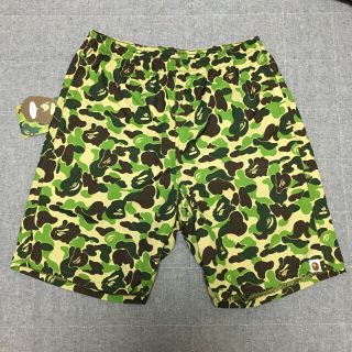 アベイシングエイプ(A BATHING APE)のA BATHING APE ABC CAMO BEACH PANTS(ショートパンツ)