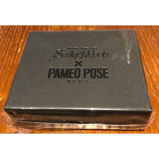 PAMEO POSE(パメオポーズ)のPAMEO POSE セーラームーン ピアス 新品 セーラーマーズ レディースのアクセサリー(ピアス)の商品写真