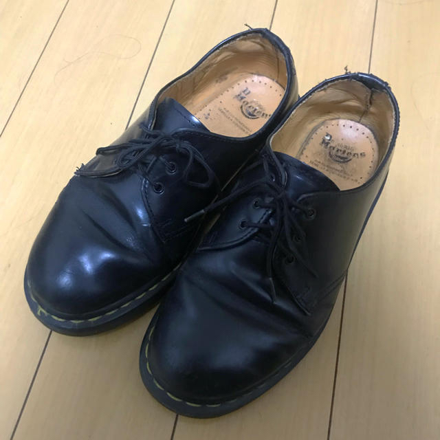 Dr.Martens(ドクターマーチン)の【ともさん専用】ドクターマーチン 3ホール レディースの靴/シューズ(ローファー/革靴)の商品写真