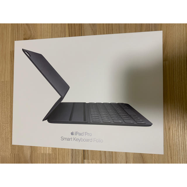 Apple(アップル)のApple Smart Keyboard Folio iPad Pro 11 スマホ/家電/カメラのPC/タブレット(タブレット)の商品写真