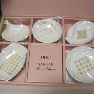 ディーエイチシー(DHC)のＮＡＲＵＭＩナルミボーンチャイナ豆皿5枚セット【送料込みに変更可】(食器)