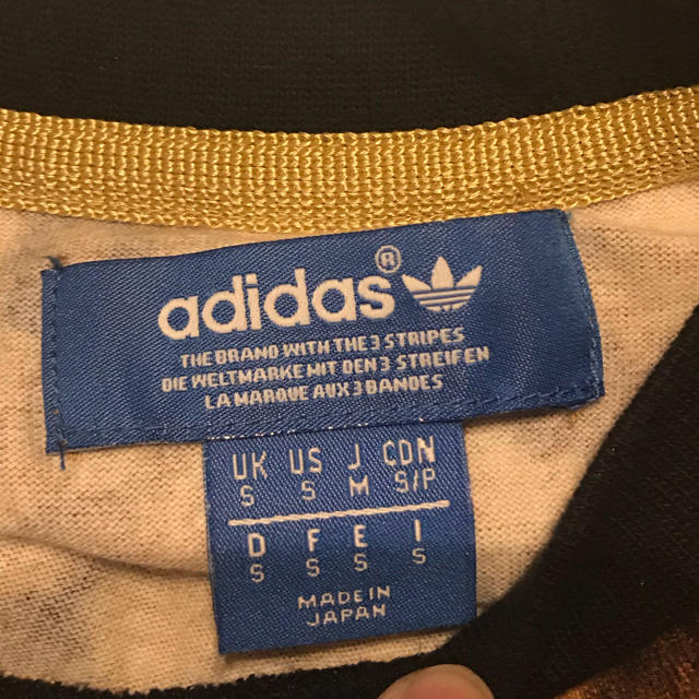 adidas(アディダス)のアディダス ティシャツ メンズのトップス(Tシャツ/カットソー(半袖/袖なし))の商品写真