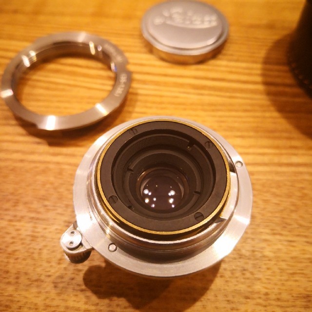 LEICA(ライカ)の中古良品　Leica Summaron 35 f3.5 ライカ 希少ケース付 スマホ/家電/カメラのカメラ(レンズ(単焦点))の商品写真