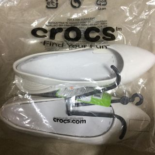 クロックス(crocs)のクロックス 白 サンダル(サンダル)