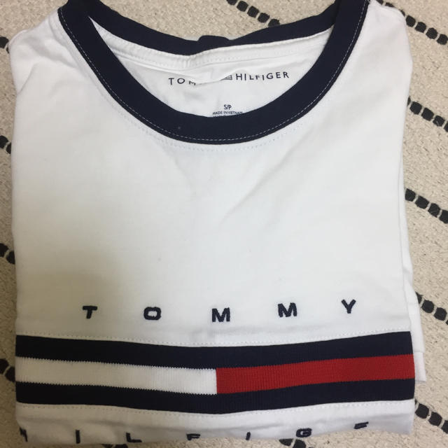 TOMMY HILFIGER(トミーヒルフィガー)のTOMMY HILFIGER  Tシャツ レディースのトップス(Tシャツ(半袖/袖なし))の商品写真