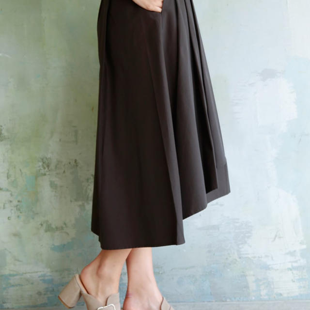 STYLE DELI(スタイルデリ)の『美品』STYLE DERI❤️アシンメトリー フレアータックスカート☆サイズS レディースのスカート(ロングスカート)の商品写真
