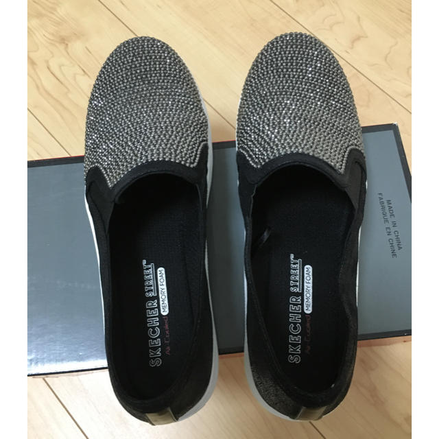 SKECHERS(スケッチャーズ)の【値下げ】スケッチャーズ スリッポン スニーカー 24.5cm 25cm レディースの靴/シューズ(スニーカー)の商品写真