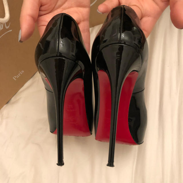 Christian Louboutin(クリスチャンルブタン)のクリスチャンルブタン ピンヒール レディースの靴/シューズ(ハイヒール/パンプス)の商品写真