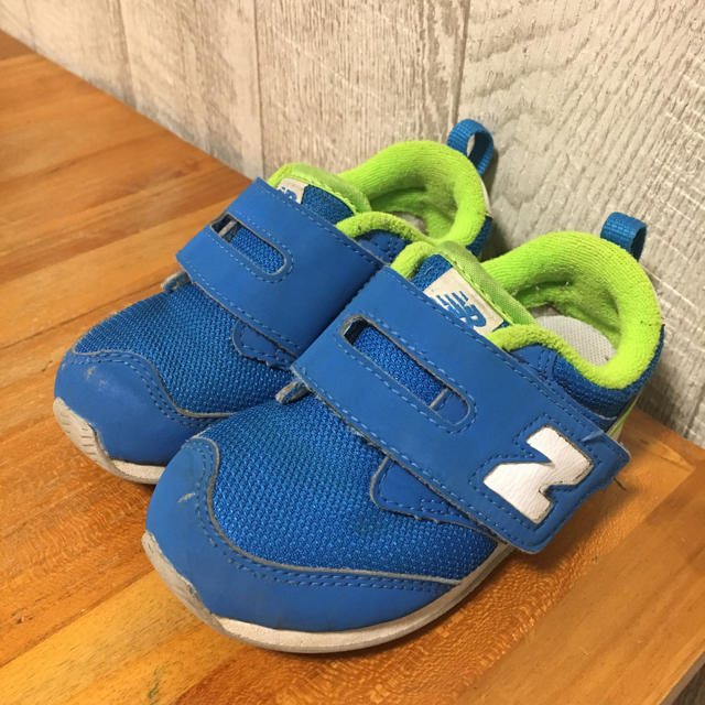 New Balance(ニューバランス)のニューバランススニーカー☆サイズ14.5cm キッズ/ベビー/マタニティのベビー靴/シューズ(~14cm)(スニーカー)の商品写真