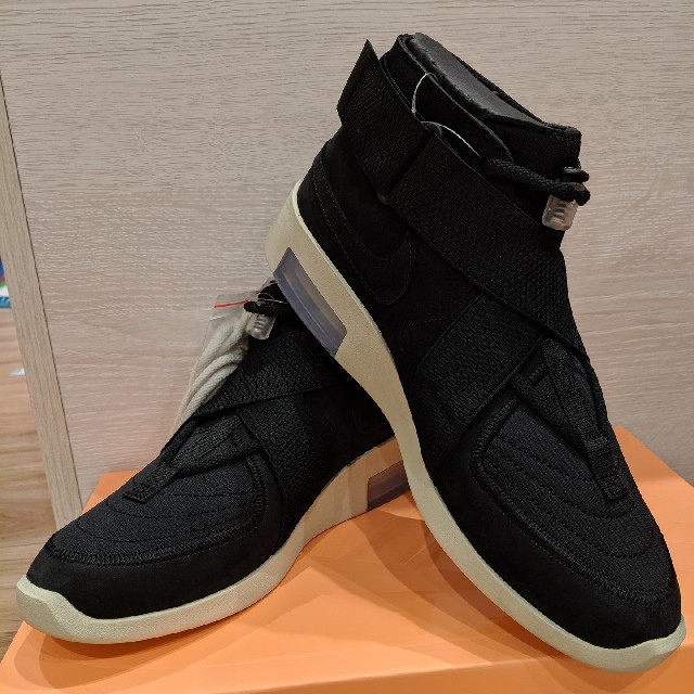 NIKE(ナイキ)の新品 国内正規 NIKE FEAR OF GOD AIR RAID BLACK メンズの靴/シューズ(スニーカー)の商品写真