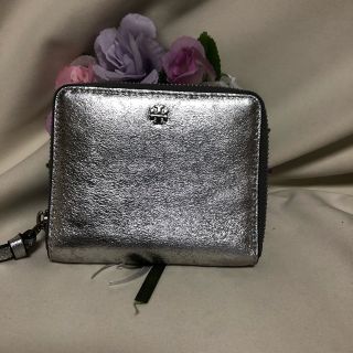 トリーバーチ(Tory Burch)の☆正規品☆格安 値下げ❗️トリーバーチ シルバー財布ウォレット(財布)