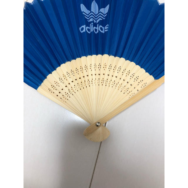 adidas(アディダス)のアディダス  扇子 レディースの水着/浴衣(和装小物)の商品写真