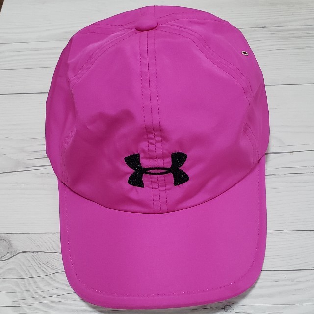 UNDER ARMOUR(アンダーアーマー)のアンダーアーマー　キャップ レディースの帽子(キャップ)の商品写真