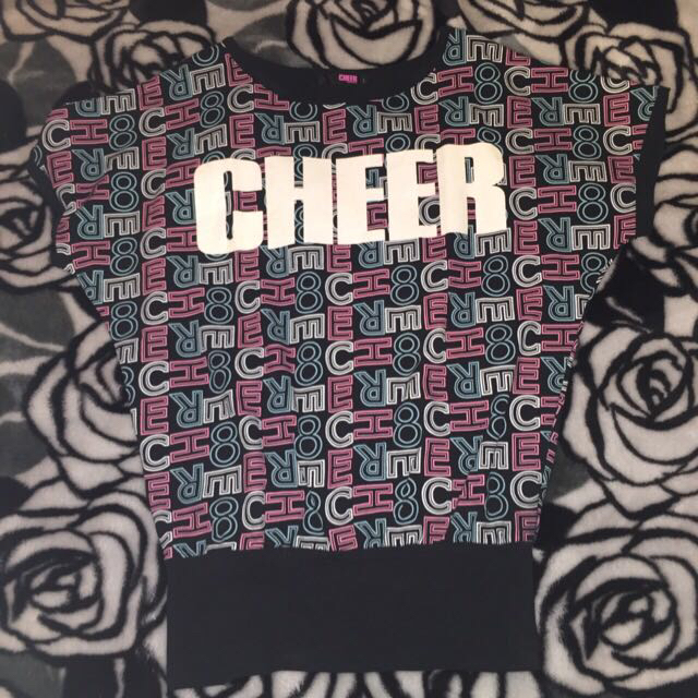 CHEER(チアー)のCHEERのフード付きトップス レディースのトップス(その他)の商品写真