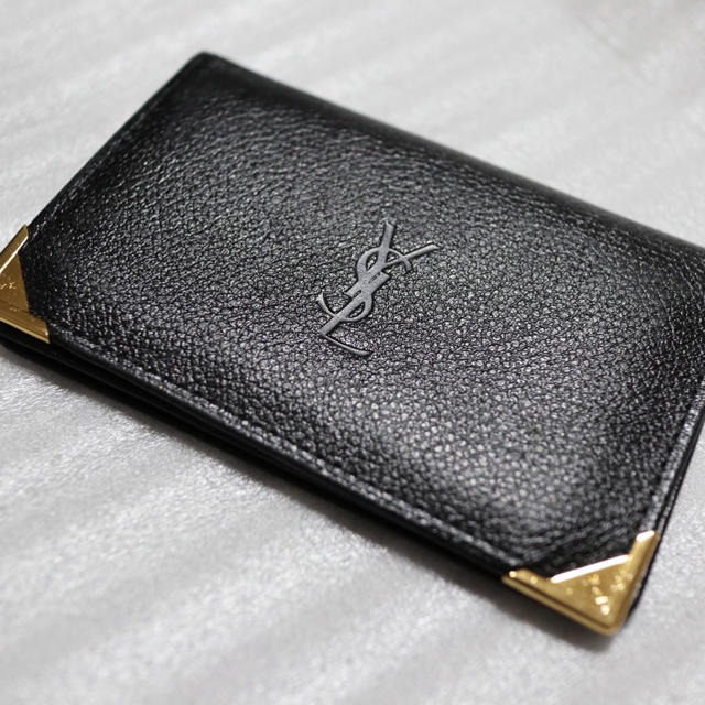 Saint Laurent(サンローラン)の【美品】イヴサンローラン YSL 名刺入れ カードケース ブラック レディースのファッション小物(名刺入れ/定期入れ)の商品写真