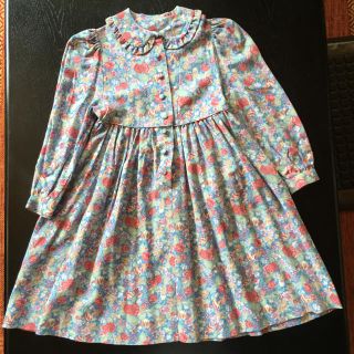 ローラアシュレイ(LAURA ASHLEY)のローラアシュレイ 子供ワンピース 128センチ(ワンピース)