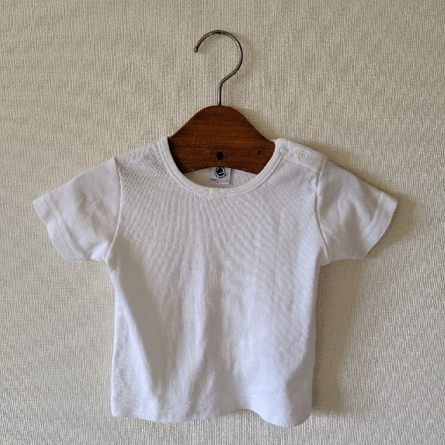 PETIT BATEAU(プチバトー)のプチバトー　Tシャツ81cm キッズ/ベビー/マタニティのベビー服(~85cm)(Ｔシャツ)の商品写真