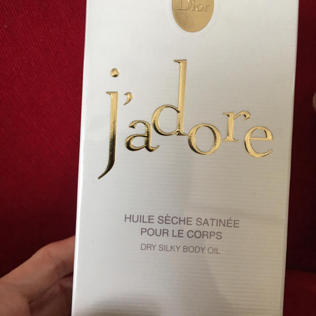 Dior(ディオール)の新品未使用☆Dior jadore ドライシルキーボディオイル コスメ/美容のボディケア(ボディオイル)の商品写真