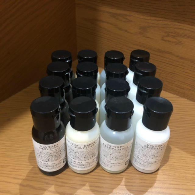 John Masters Organics(ジョンマスターオーガニック)のジョンマスター  16本セット コスメ/美容のヘアケア/スタイリング(シャンプー)の商品写真