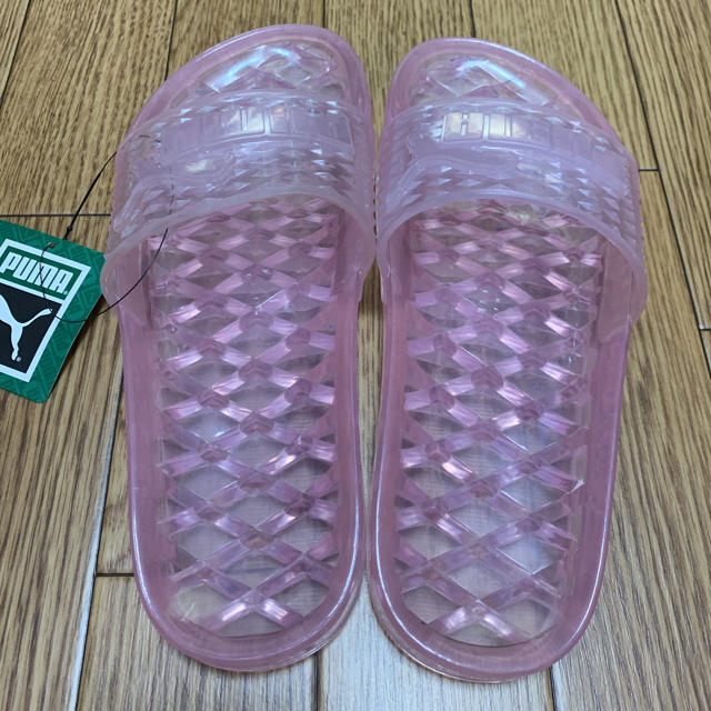 PUMA(プーマ)のフェンティ プーマ x リアーナ ジェリー サンダル 24cm ピンク レディースの靴/シューズ(サンダル)の商品写真