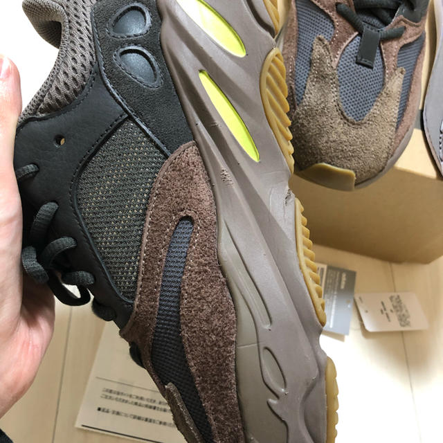 adidas(アディダス)の27.5 adidas yeezy boost 700  イージーブースト メンズの靴/シューズ(スニーカー)の商品写真