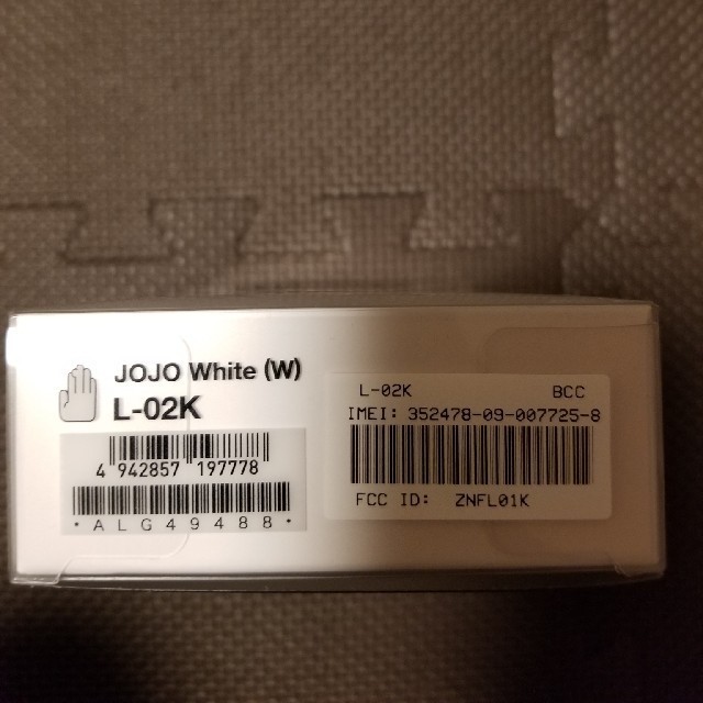 LG Electronics(エルジーエレクトロニクス)の新品 未使用品 docomo L-02K JOJO White SIMフリー  スマホ/家電/カメラのスマートフォン/携帯電話(スマートフォン本体)の商品写真