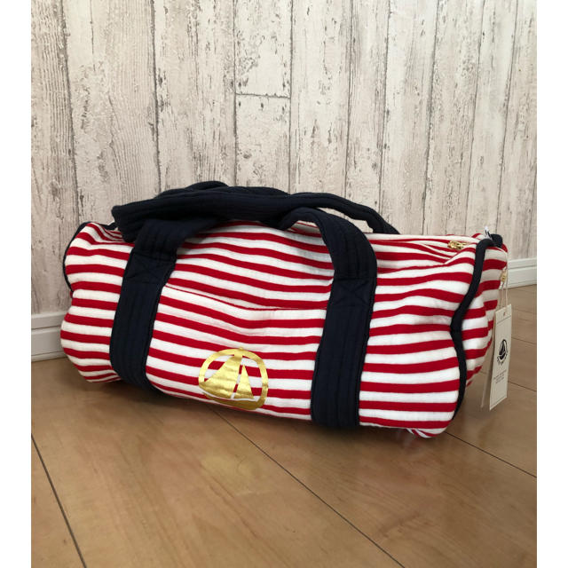 PETIT BATEAU(プチバトー)のプチバトー ノベルティバッグ キッズ/ベビー/マタニティのキッズ/ベビー/マタニティ その他(その他)の商品写真