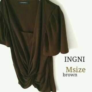 イング(INGNI)のINGNI【前しぼりトップス】Msize(カットソー(半袖/袖なし))