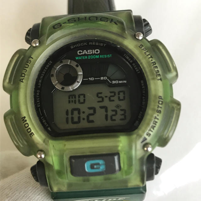 G-SHOCK(ジーショック)のCASIO G-SHOCK DW-9000 メンズの時計(腕時計(デジタル))の商品写真