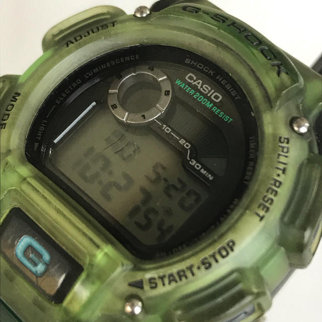 G-SHOCK(ジーショック)のCASIO G-SHOCK DW-9000 メンズの時計(腕時計(デジタル))の商品写真