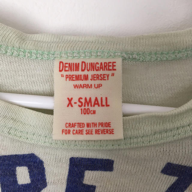 DENIM DUNGAREE(デニムダンガリー)のDenim Dungaree Tシャツ 100 キッズ/ベビー/マタニティのキッズ服男の子用(90cm~)(Tシャツ/カットソー)の商品写真