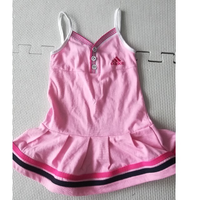 adidas(アディダス)のadidas ワンピース キッズ/ベビー/マタニティのキッズ服女の子用(90cm~)(ワンピース)の商品写真