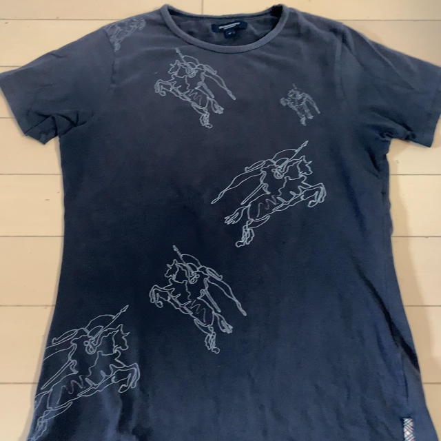 BURBERRY(バーバリー)のBurberry レディースTシャツ レディースのトップス(Tシャツ(半袖/袖なし))の商品写真