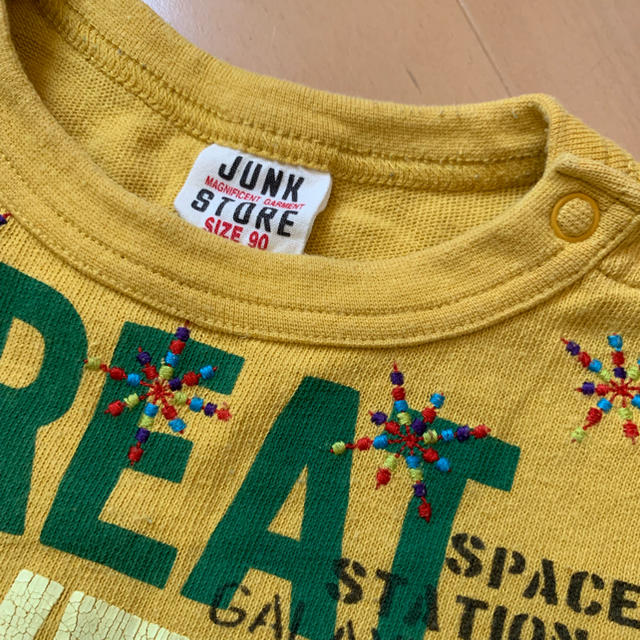 JUNK STORE(ジャンクストアー)のジャンクストアー90Tシャツ キッズ/ベビー/マタニティのキッズ服男の子用(90cm~)(Tシャツ/カットソー)の商品写真