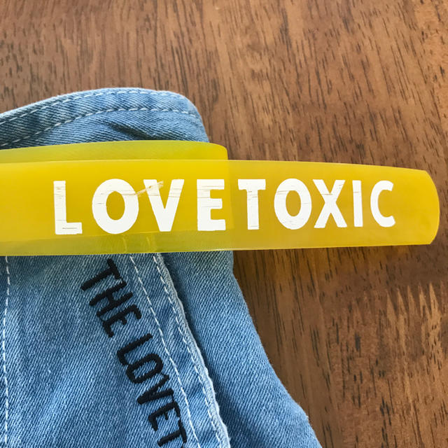 lovetoxic(ラブトキシック)のLOVE TOXIC キュロットスカート レディースのパンツ(キュロット)の商品写真