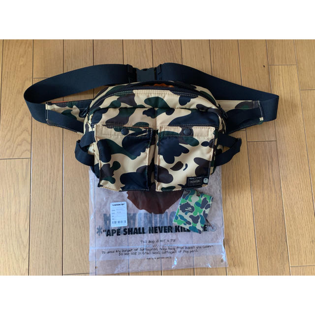 A BATHING APE(アベイシングエイプ)のA bathing ape porter メンズのバッグ(ウエストポーチ)の商品写真