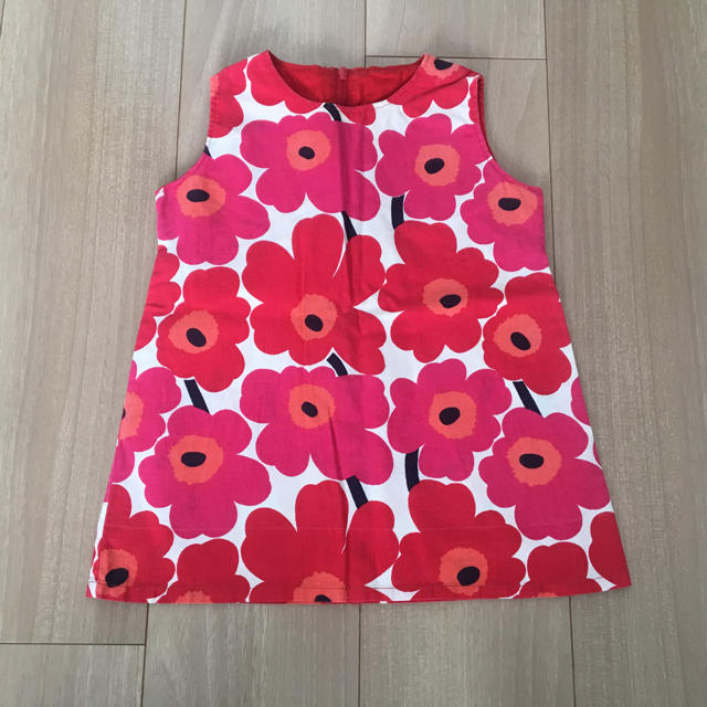 marimekko(マリメッコ)のマリメッコ ウニッコ ワンピース 80 ハンドメイド キッズ/ベビー/マタニティのベビー服(~85cm)(ワンピース)の商品写真